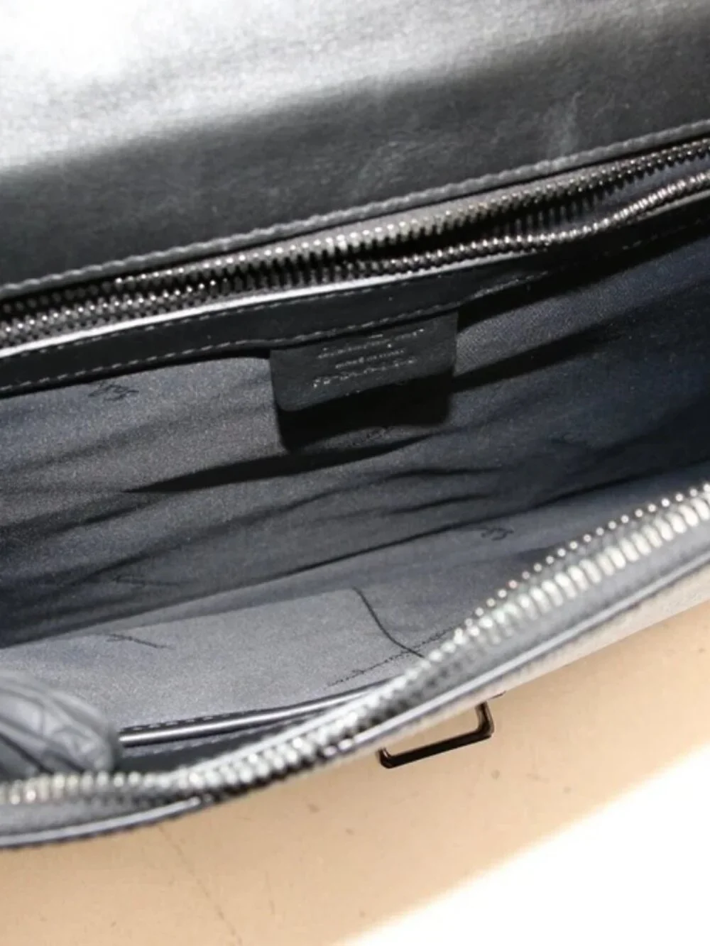 Salvatore Ferragamo Leather Gancini Briefcase - Black